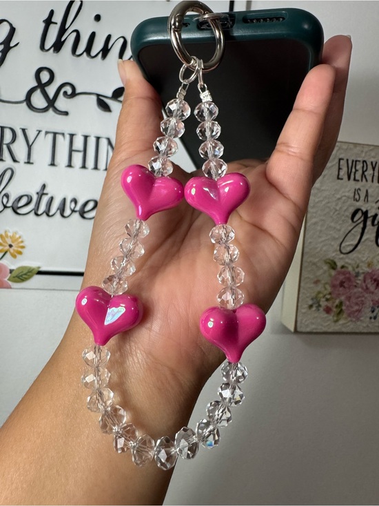Handmade Accessories - Bling Bling Crystal with Fuchsia Hearts Phone/Key/Bag Chain #P1105